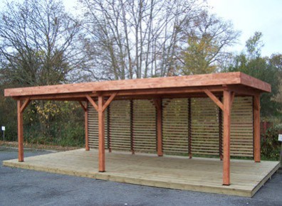 Un toit terrasse pour vous faire une pergola dans le jardin en bois résistant et pas cher